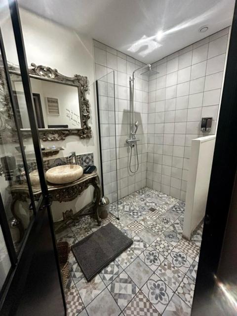 Au Domaine Des Anges Avec Jacuzzi Privatif Dans La Holiday home Bain-de-Bretagne