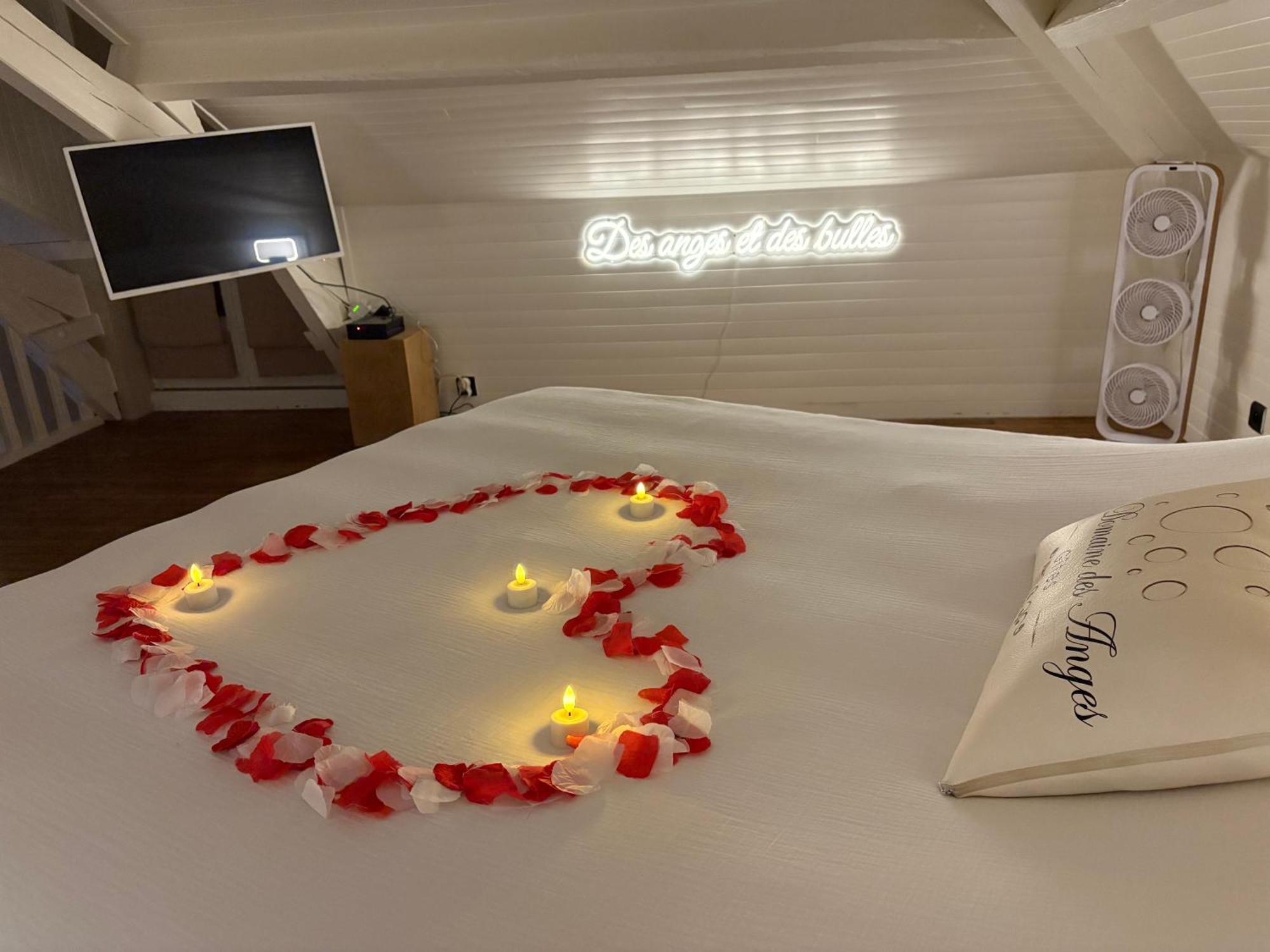 Holiday home Au Domaine Des Anges Avec Jacuzzi Privatif Dans La Bain-de-Bretagne