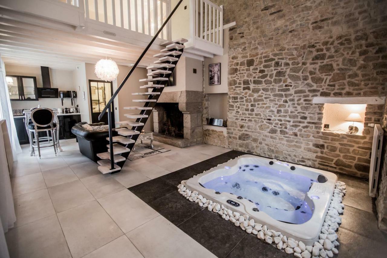 Au Domaine Des Anges Avec Jacuzzi Privatif Dans La * Bain-de-Bretagne